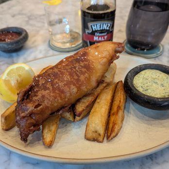Podmore - Fish and Chips (with the most amazing tartar sauce on the planet!) - Cocktail Bars Near Me - Honolulu, Hawaii Podmore - Fish and Chips (with the most amazing tartar sauce on the planet!) - Cocktail Bars Near Me - Honolulu, Hawaii