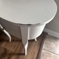 Movers and Helpers - Damaged paint and dents