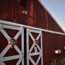 Harmony Acres Farm - Barn