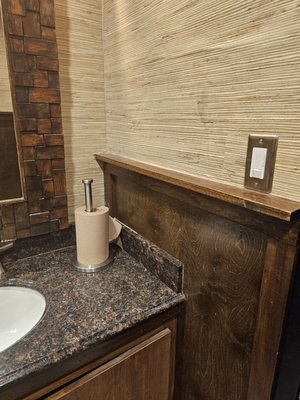 The Fairmount Cocktail Bar by null