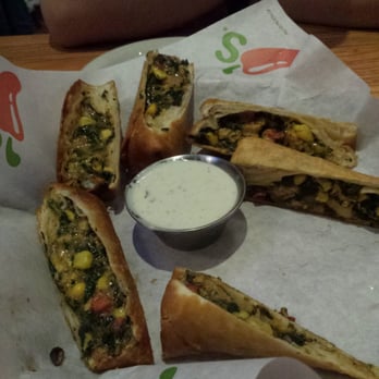 Chili's - Southwestern egg roll heaven! - American Near Me - Hanford, California