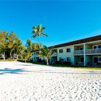 Nautilus Condominiums - it feels like the beach is all yours when you stay here - Condominiums Near Me - Holmes Beach, Florida