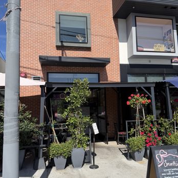 Lazy Daisy - Mar Vista - Breakfast & Brunch Near Me - Los Angeles, California