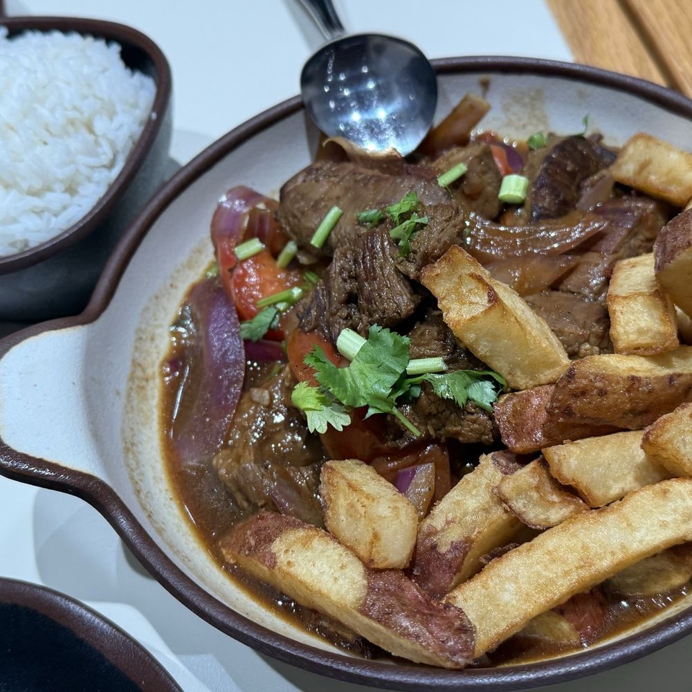 Simple Peruvian - Sunnyside - Lomo Saltado - Peruvian Near Me - Sunnyside, New York Simple Peruvian - Sunnyside - Lomo Saltado - Peruvian Near Me - Sunnyside, New York