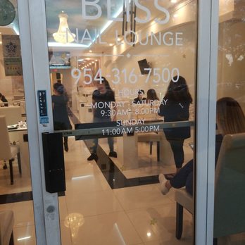 Bliss Nail Lounge - Great spa feel - Nail Salons Near Me - Plantation, Florida