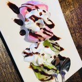 Foto de Sushi Hana - Bloomfield Hills, MI, Estados Unidos. Complementary dessert