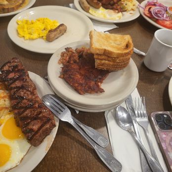Bill's Cafe - Breakfast & Brunch Near Me - Fremont, California Bill's Cafe - Breakfast & Brunch Near Me - Fremont, California