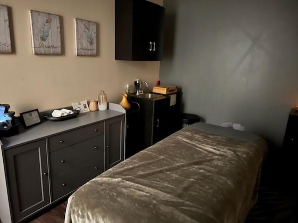 JUST RELAX Request an Appointment 6101 Long Prairie Rd, Flower