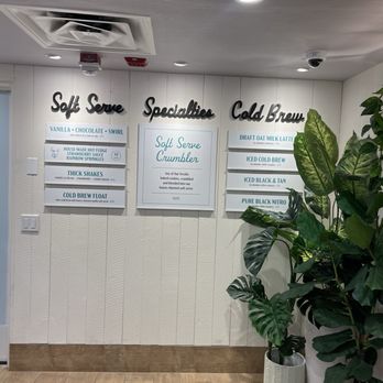 The Cookie Bar by Summer House - Desserts Near Me - Chicago, Illinois The Cookie Bar by Summer House - Desserts Near Me - Chicago, Illinois