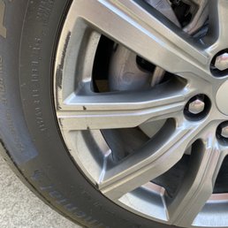 Drivers side front wheel damage to 2020 Cadillac Drivers side front wheel damage to 2020 Cadillac