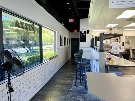 How Ya Dough'n Pizza by null