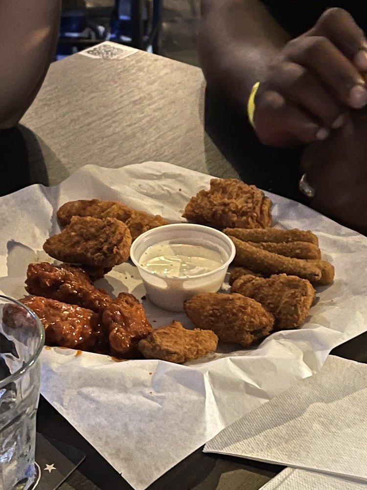 TEQUILA HOPPERS BAR & GRILL 184 Photos & 366 Reviews Sports Bars