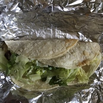 Habanero Cafe Mexican Grill - Weird tortilla placement. - Mexican Near Me - Brooklyn, New York