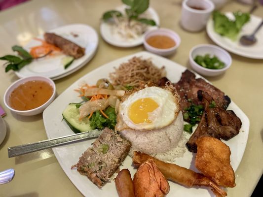 Rice Paper - Taste of Vietnam by null