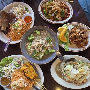 Thai Diamond Bar B Q - House specials: Spare Ribs & Satay Rad Na noodles Mixed Vegetables Cashew Nut Orange chicken - Thai Near Me - Rancho Cucamonga, California Thai Diamond Bar B Q - House specials: Spare Ribs & Satay Rad Na noodles Mixed Vegetables Cashew Nut Orange chicken - Thai Near Me - Rancho Cucamonga, California