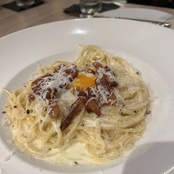 Arancino di Mare - Spaghetti Alla Carbonara - Italian Near Me - Honolulu, Hawaii Arancino di Mare - Spaghetti Alla Carbonara - Italian Near Me - Honolulu, Hawaii