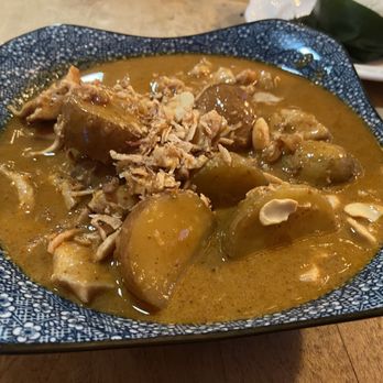 Dalaya - Thai Near Me - Sylva, North Carolina