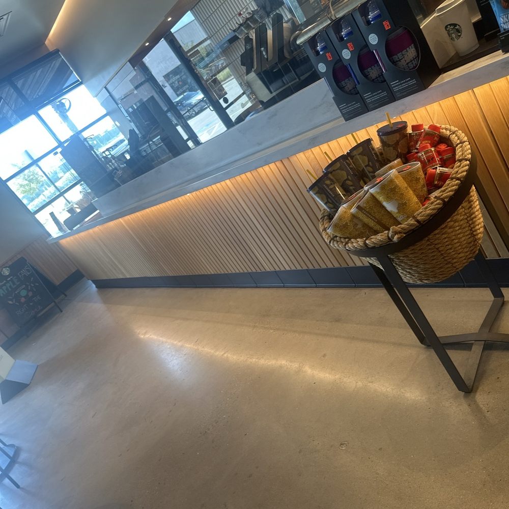 Starbucks - Coffee & Tea Near Me - Irving, Texas Starbucks - Coffee & Tea Near Me - Irving, Texas