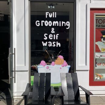Top Dog Barkery - A nice place to sit while your pooch gets a spa day. - Pet Stores Near Me - Huntington Beach, California Top Dog Barkery - A nice place to sit while your pooch gets a spa day. - Pet Stores Near Me - Huntington Beach, California