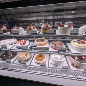 Paris Baguette - Bakeries Near Me - San Mateo, California Paris Baguette - Bakeries Near Me - San Mateo, California