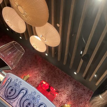 Jin Jia - Beautiful tableware and ceiling! I wish I had more photos the ambience and decor were TOP TIER gorgeous. - Chinese Near Me - Phoenix, Arizona