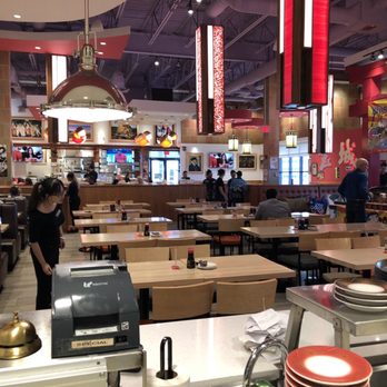 Kinjo Sushi & Grill - Large dining room - Japanese Near Me - Calgary, Alberta Kinjo Sushi & Grill - Large dining room - Japanese Near Me - Calgary, Alberta