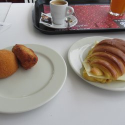 Continente Bom Dia - Good snacks