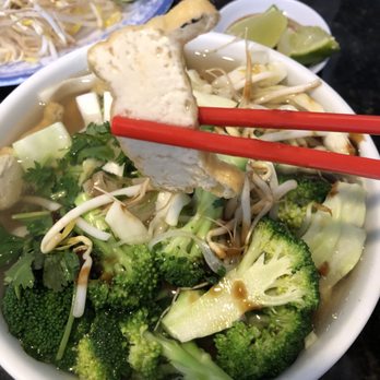 Pho Hoang Restaurant - Vietnamese Near Me - Riverview, Florida