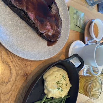 Elm & Good - prime rib with whipped mashed potato. - New American Near Me - Dallas, Texas Elm & Good - prime rib with whipped mashed potato. - New American Near Me - Dallas, Texas