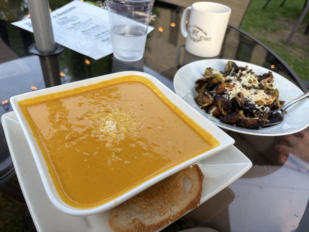 Food from Lake Street Cafe