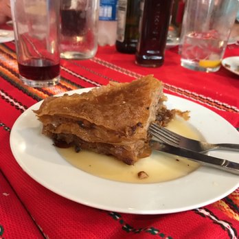 Taberna Búlgara - Huge baklava - Restaurants Near Me - Madrid, M