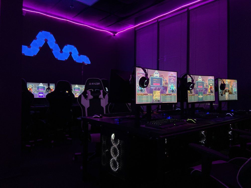 XPOT ESPORTS Updated September 2024 28 Photos 1201 University Ave