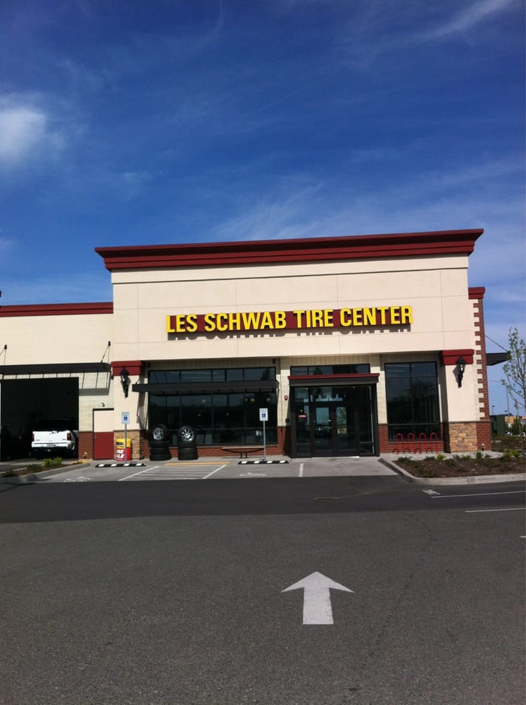 LES SCHWAB TIRE CENTER Updated August 2024 33 Reviews 2825