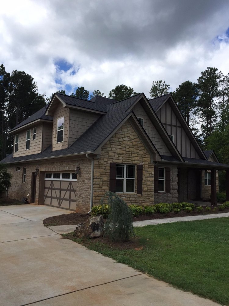 Slide of Atlanta Roof 911