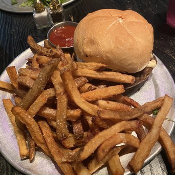 Modern Love - Mushroom Swiss Burger - Vegan Near Me - Omaha, Nebraska