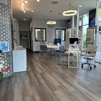 InOptix Eyecare - Reception area. - Optometrists Near Me - Jacksonville, Florida InOptix Eyecare - Reception area. - Optometrists Near Me - Jacksonville, Florida