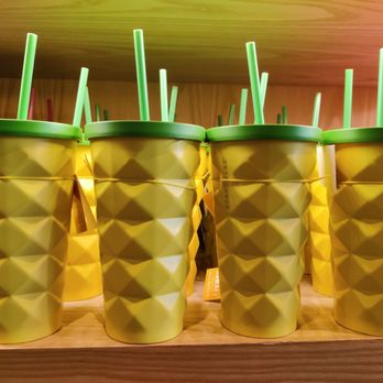 Starbucks - Metal pineapple tumblers - Coffee & Tea Near Me - Honolulu, Hawaii