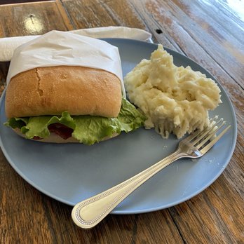 The J and P Bar & Grill - New American Near Me - Comstock, Texas