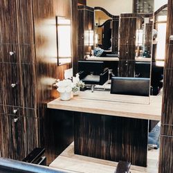 Spa On The Boulevard - Hair Station