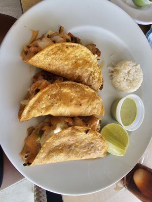 Mamita's Beach Club by null