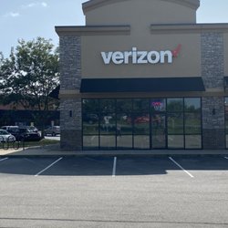 Verizon Authorized Retailer - TCC