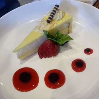 Farmer's Table - Lemon Chello Cake - New American Near Me - La Mesa, California