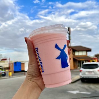 Dutch Bros Coffee - pink flamingo dutch frost ($4) - Juice Bars & Smoothies Near Me - Barstow, California
