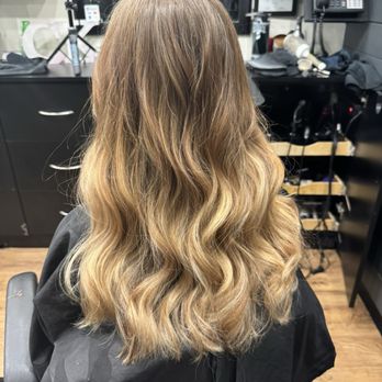 Ciao Bella Salon - Balayage - Men's Hair Salons Near Me - Fishers, Indiana
