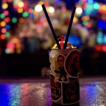 Holiday Cocktail Lounge - Cocktail Bars Near Me - New York, New York