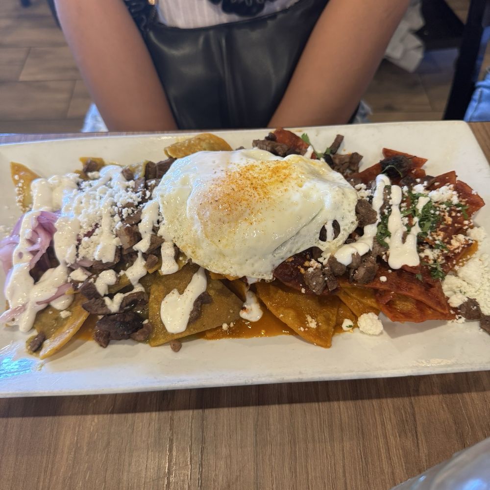 Chilaquiles trio Chilaquiles trio