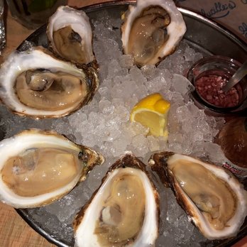 Lucille's - oysters - Seafood Near Me - Laval, Quebec