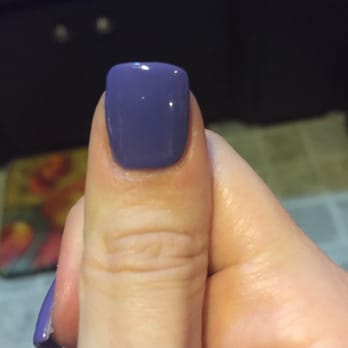 Nail Palace - Not even straight and this thumb nail is way shorter than the other - Nail Salons Near Me - Mill Creek, Washington