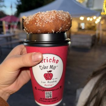 Jericho Cider Mill - hot cider + cider donut - Fruits & Veggies Near Me - Jericho, New York
