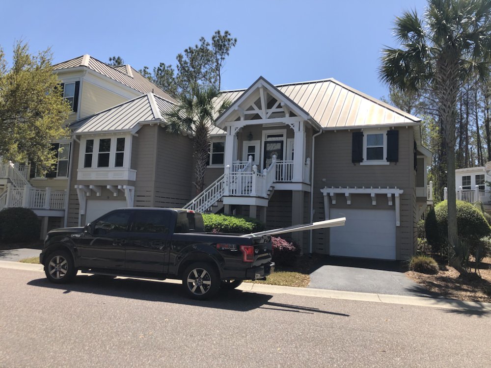 Slide of 5 Stars Roofing